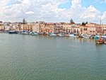 Veduta del porto di Trani